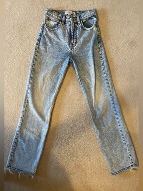 Abercrombie 90s Straight Ultra High Rise Jeans